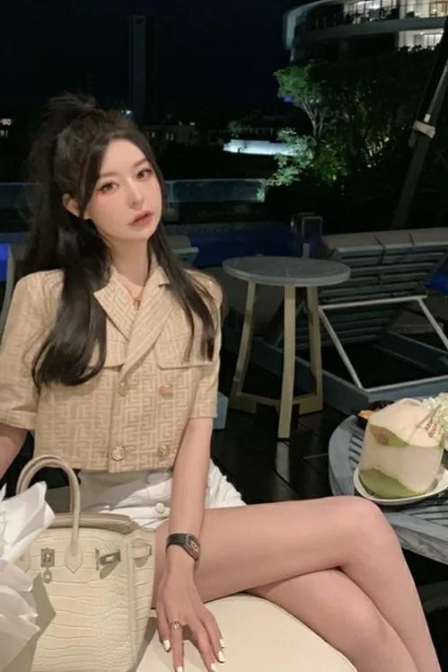 10090.jpg